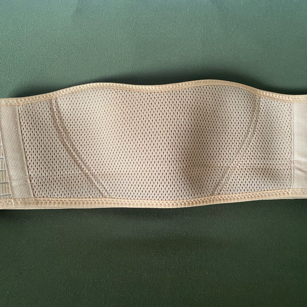 Breathable pregnancy belt